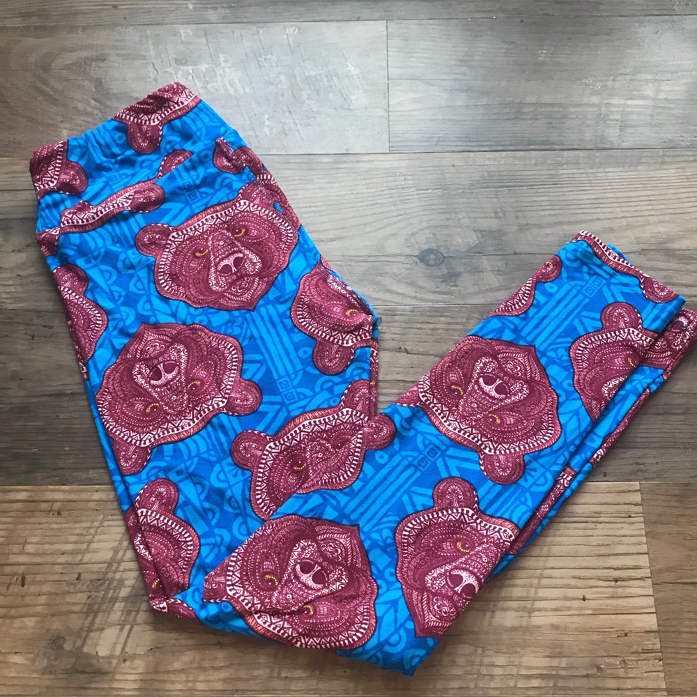Lularoe Bear Leggings OS